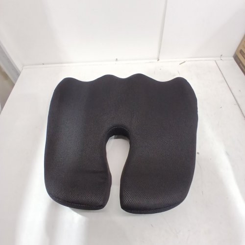 LARGE PRESSURE RELEIVING GEL SEAT CUSHION - BLACK image 2