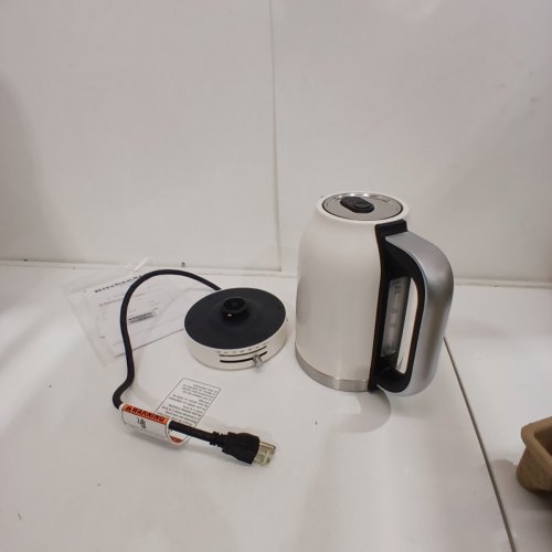 KITCHENAID ELECTRIC KETTLE 1.7L - PORCELAIN WHITE (MODEL: KEK1701PL) image 3