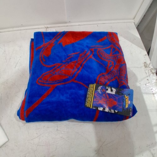 MARVEL SPIDER-MAN BEACH TOWEL - 34″ X 63″ - BLUE AND RED (MODEL: 1727168) image 2