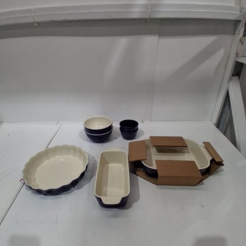 7PC HENCKELS CERAMIC BAKEWARE SET - 2 BOWLS/2 RAMEKINS/PIE DISH/LOAF PAN/RECTANGULAR DISH - BLUE/WHITE image 2