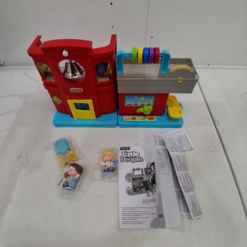 FISHER-PRICE LITTLE PEOPLE FRIENDLY SCHOOL INTERACTIVE PLAYSET- 1-5 YEARS - MULTICOLOUR (MODEL: HHW07) image 2