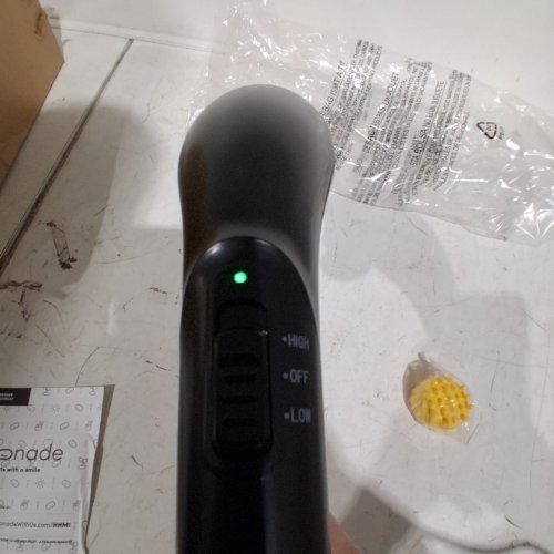 MAKE LEMONADE PERCUSSION HANDHELD MASSAGER - 120 V - BLACK & YELLOW (MODEL: 11HM-200BK) image 2