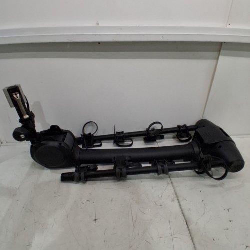 THULE APEX XT 4 BIKE HITCH RACK - BLACK (MODEL: 9025XT) image 2