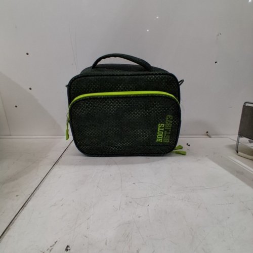 ROOTS EXPANDABLE INSULATED LUNCH BAG - GREEN (MODEL: 1992720) image 2