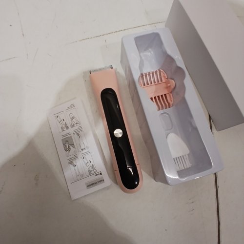 RECHARGEABLE DUAL HEAD SHAVER WITH TRIMMER LENGTH ATTACHMENT - PINK image 4