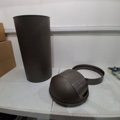 UMBRA VENTI TRASH CAN WITH SWING TOP LID - 16GAL - GREY image 2