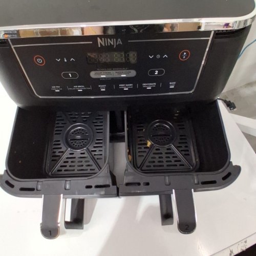 NINJA FOODI 6-IN-1 DUALZONE XL AIR FRYER, 2 INDEPENDENT BASKETS - 10QT./XL - BLACK (MODEL: DZ302C) image 4