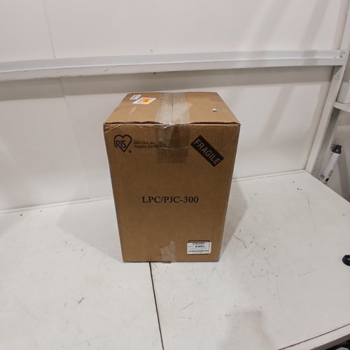 6PK IRIS PLASTIC PORTABLE PROJECT STORAGE CASES WITH SNAP-TIGHT CLOSURE LATCH - 13" X 12" X 3" (MODEL: PJC/LPC-300) image 4