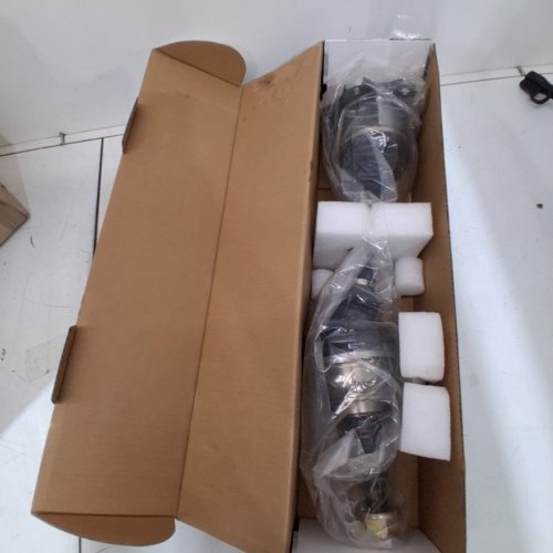 DETROIT AXLE FRONT DRIVER OR PASSENGER SIDE CV AXLE FOR VARIOUS CADILLAC, CHEVROLET, GMC MODELS (MODEL: 118_AX) image 3