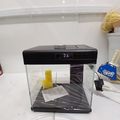 AQQA DESKTOP SELF-CLEANING SMALL AQUARIUM STARTER KIT - 3.7 GAL - BLACK (MODEL: AQ145) image 2