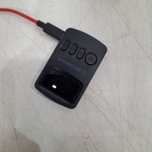 SCOSCHE BLUETOOTH WIRELESS AUDIO TRANSMITTER / RECEIVER - FM 88.1-107.9 MHZ - UP TO 7 HR PLAYTIME - BLACK (MODEL: BTTRFM-RP) image 2