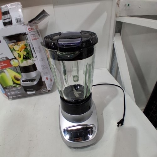 BLACK + DECKER POWERCRUSH MULTI-FUNCTION BLENDER - 48OZ 700W - SILVER/BLACK (MODEL: BL1220SGC) image 3