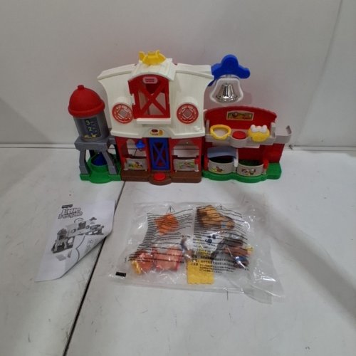 FISHER-PRICE LITTLE PEOPLE INTERACTIVE FARM PLAYSET WITH LIGHT AND SOUNDS (MODEL: JBH64-9997) image 3
