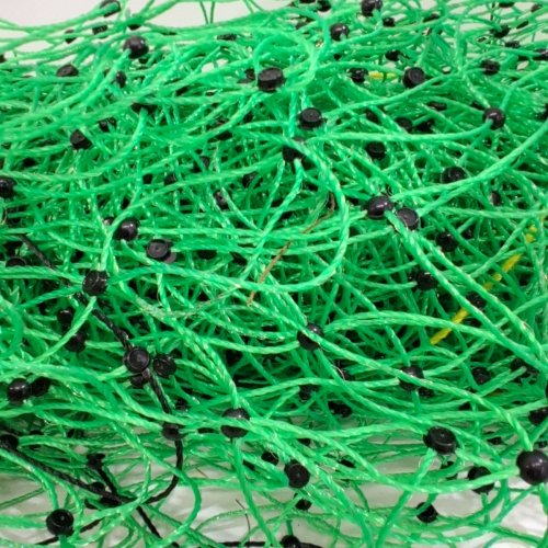 PORTABLE ELECTRIC FENCE NETTING WITH SPIKED GROUND STAKES FOR FARM ANIMALS - 35" X 164FT - GREEN/YELLOW/BLACK image 5