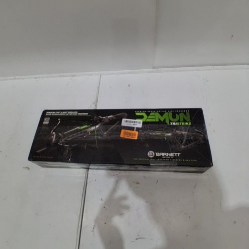 BARNETT DEMUN TRI-STRIKE AMBIDEXTROUS MINI CROSSBOW 3-SHOT MAGAZINE & PRECISION SIGHTS - 180FPS - 50LB DRAW - BLACK/GREEN (MODEL:‎ BAR50013) image 4