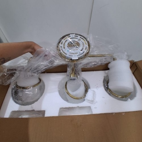 HAHTZ 3-LIGHT GOLD BATHROOM VANITY LIGHT WITH CLEAR GLOBE - 24" X 22.4" - GOLD - (MODEL: 8033ML-03GD-US) image 3