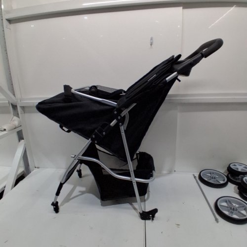 LPOTIUS PET STROLLER FOR MEDIUM SIZED DOGS AND CATS 33LB CAP - 39" X 31" X 17.7" - BLACK (MODEL:SP02P) image 4