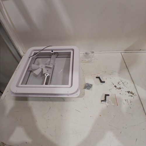 REPLACEMENT TRAILER/RV ROOF VENT WITH VENT FAN - 6" BLADES - 14" X 14" - WHITE image 2