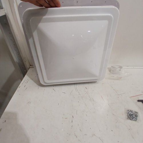 REPLACEMENT TRAILER/RV ROOF VENT WITH VENT FAN - 6" BLADES - 14" X 14" - WHITE image 3
