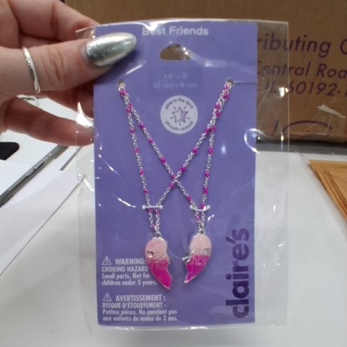 2PC GIRLS CLAIRE'S BEST FRIENDS HEART NECKLACE SET - 16" - PINK AND SILVER image 3