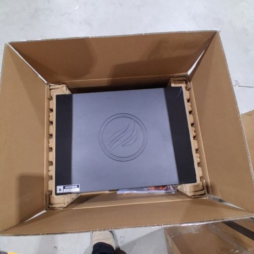 BLACKSTONE 22" PORTABLE TABLETOP PROPANE FUELED GRIDDLE (1813) image 2