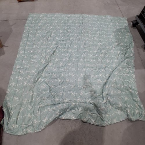 BERKSHIRE HOME COMPANY DOWN ALTERNATIVE FILLED BLANKET - QUEEN - GREEN (MODEL: 8963506) image 2
