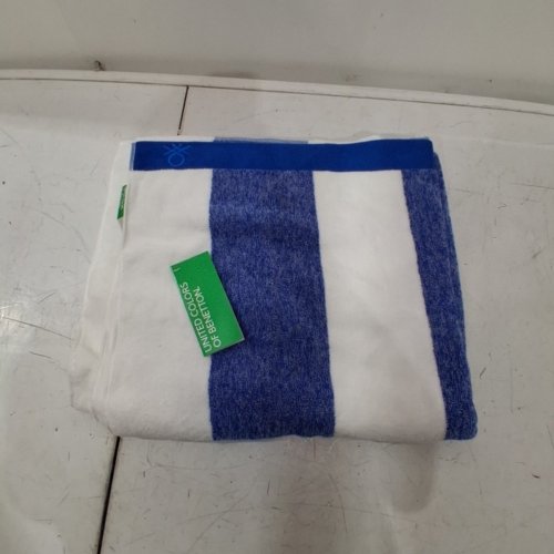 UNITED COLORS OF BENETTON BEACH TOWEL - 35.4" X 63" - BLUE/WHITE (MODEL: 2040372) image 2