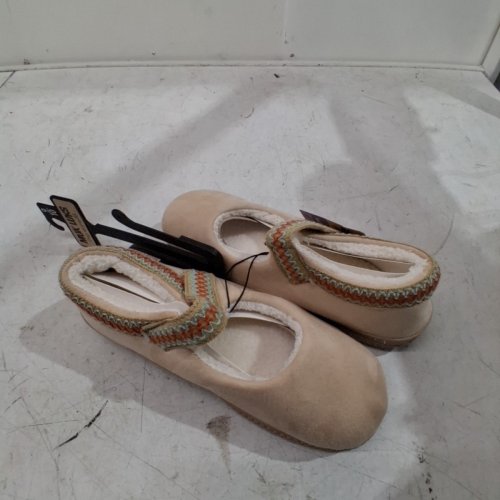 WOMEN'S MUK LUKS FLEECE-LINED MARY JANE SLIPPERS - LARGE 9-10 - BEIGE (STYLE: 28MARYJANE26) image 2