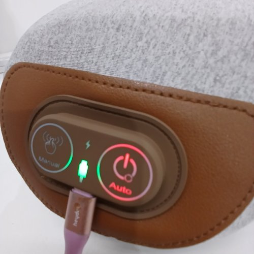 HUIEO 3-IN-1 HEATED NECK MASSAGE PILLOW - 16" WIDE - GREY image 2