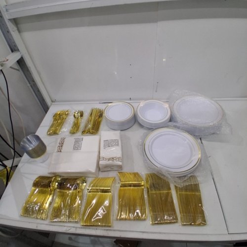~700PC GOODLUCK DISPOSABLE GOLD RIMMED DINNERWARE SET FOR 100 GUESTS - (MODEL: GL1-CP-YPJS-700PCS-CA) image 2