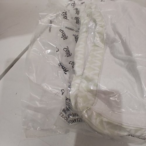 2PK SEALY STERLING COLLECTION DOWN ALTERNATIVE PILLOWS - QUEEN / 20" X 28" - WHITE/GREEN image 4