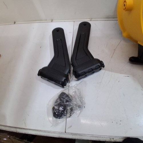 DEWALT FLOOR FAN, 360° ADJUSTABLE TILTING AIRFLOW FAN, 3-SPEED 4000 CFM MAX - YELLOW BLACK (MODEL:DXF1616/ 9631000) image 3