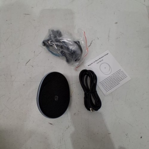 MAGNETIC CAR MOUNT WIRELESS CHARGER - 15W - BLACK image 2