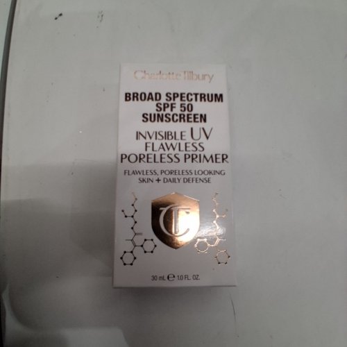 CHARLOTTE TILBURY SPF 50 INVISIBLE UV FLAWLESS PORELESS PRIMER - 30 ML image 4