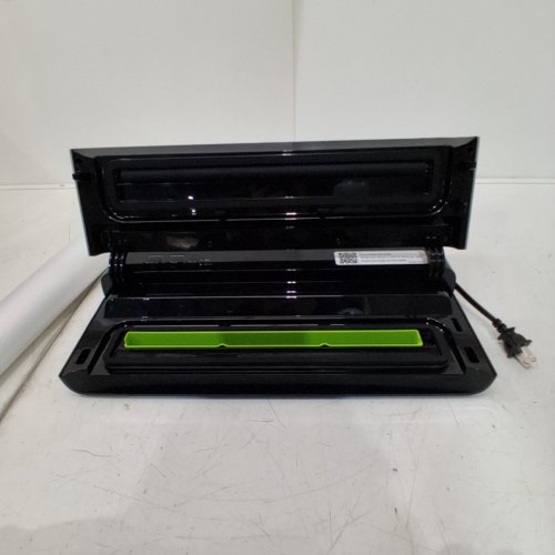 FOOD SAVER COMPACT VACUUM SEALING MACHINE (VS0150) image 5