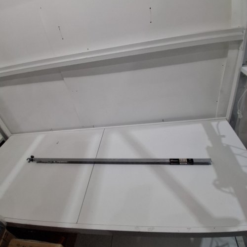 RUBBERMAID FASTTRACK UPRIGHT GARAGE RAIL - 47.5" image 2