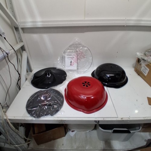 TECHWOOD ELECTRIC STAND-UP INDOOR/OUTDOOR GRILL - RED/BLACK - (MODEL: TWBG-01S) image 5
