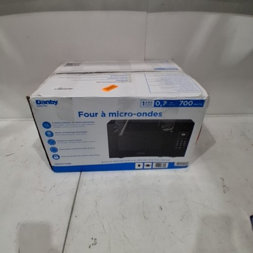 DANBY COUNTERTOP MICROWAVE - 700W - 0.7CU.FT - BLACK (MODEL: DBMW0721BBB) image 6
