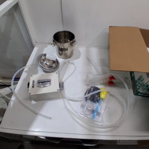 PORTABLE ELECTRIC GOAT MILKING MACHINE - 3L (MODEL: 9JWD-3) image 4
