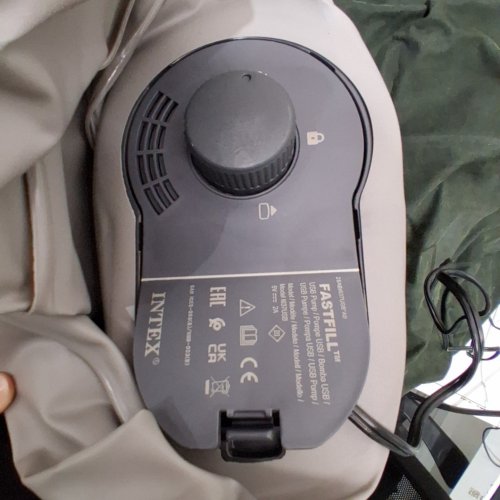 INTEX DURA-BEAM SERIES DELUXE COMFORT INFLATABLE AIR MATTRESS WITH INTERNAL ELECTRIC PUMP - 18" - QUEEN - GREY / BLACK (MODEL: 67769ED) image 2