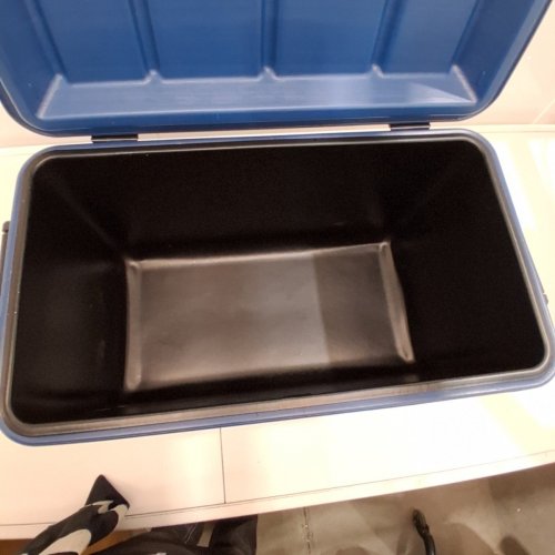 COLEMAN CHILLER SERIES TEMPLOCK INSULATED PORTABLE COOLER WITH HANDLES - 48QT - NAVY (MODEL: 2226955) image 4
