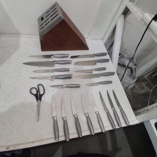 20PC HENCKELS MODERNIST SELF-SHARPENING KNIFE BLOCK SET- STAINLESS STEEL (MODEL: 1374080) image 2