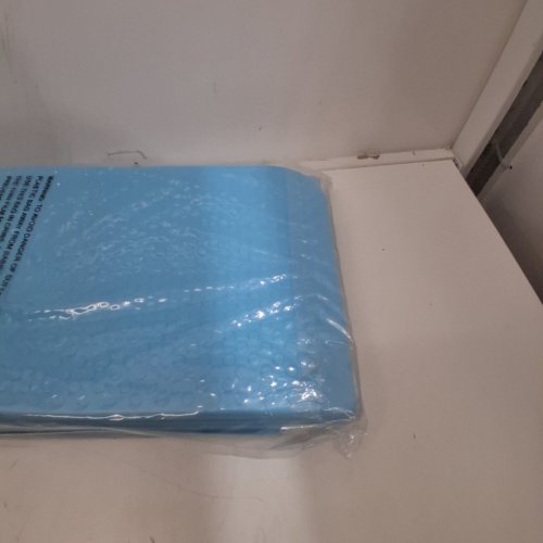 WUWAN FOLDING YOGA MAT - 10MM - 26" X 75" - LIGHT BLUE image 3