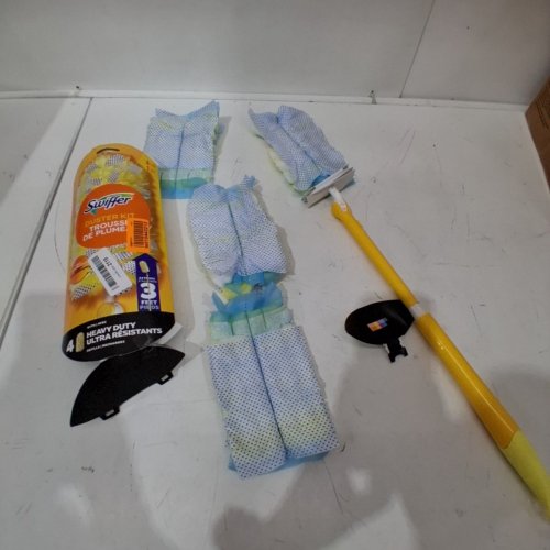 SWIFER DUSTERS WITH EXTENDABLE HANDLE AND 4 DUSTER REFILLS - 3FT - YELLOW/WHITE (MODEL: 84858027) image 2
