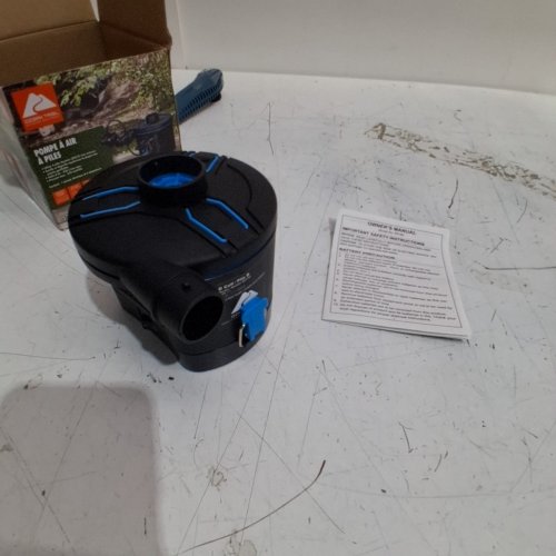 OZARK TRAIL BATTERY POWERED AIR PUMP - 6V - BLACK (MODEL: 62192) image 3