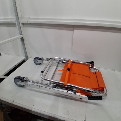 FOLDABLE ALUMINUM EMS STAIR CLIMBING CHAIR WITH 2 WHEELS - 350LBS CAP - (MODEL: YHR-W1) image 4
