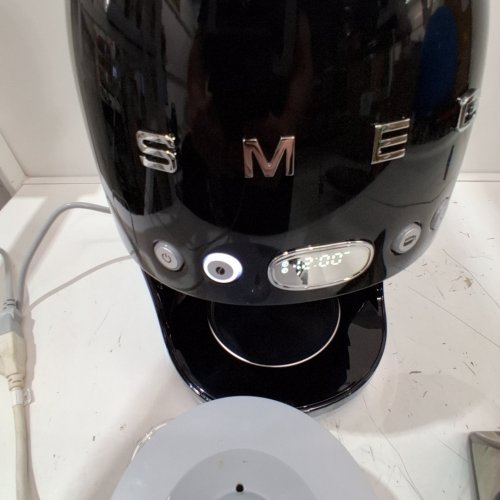 SMEG 1950'S RETRO STYLE DIGITAL DISPLAY COFFEE MAKER - 10 CUPS - BLACK (MODEL: DCF02BLUS) image 2