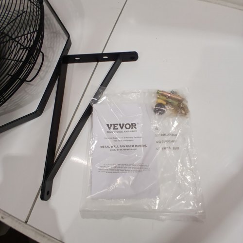 VEVOR INDUSTRIAL WATERPROOF WALL MOUNT FAN WITH OSCILLATION - 18" - 4150 CFM - BLACK (MODEL: BT-WL18B) image 4