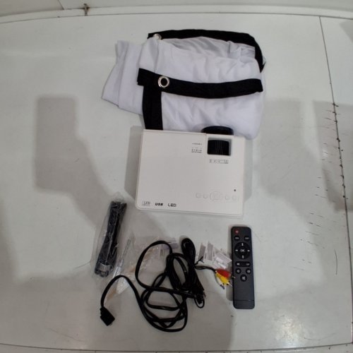 EOKEIY PROFESSIONAL MINI VIDEO PROJECTOR WITH SCREEN - WHITE (MODEL: HI-04) image 3
