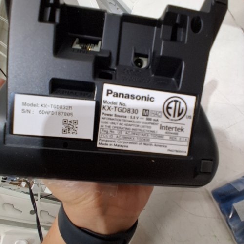 PANASONIC 2 HANDSET CORDLESS PHONE - METALLIC BLACK (MODEL: KX-TGD832) image 2